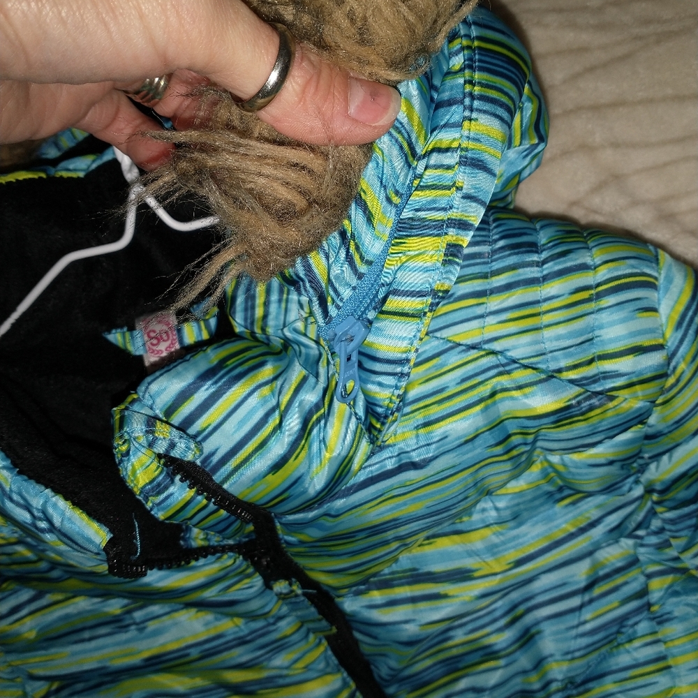SO Girls size 12 winter coat - Picture 2 of 5